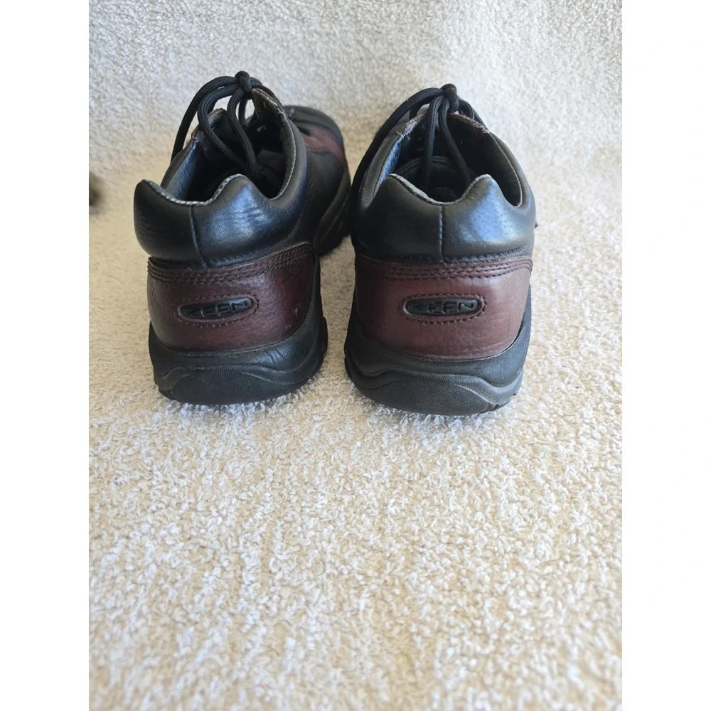 Keen two toned